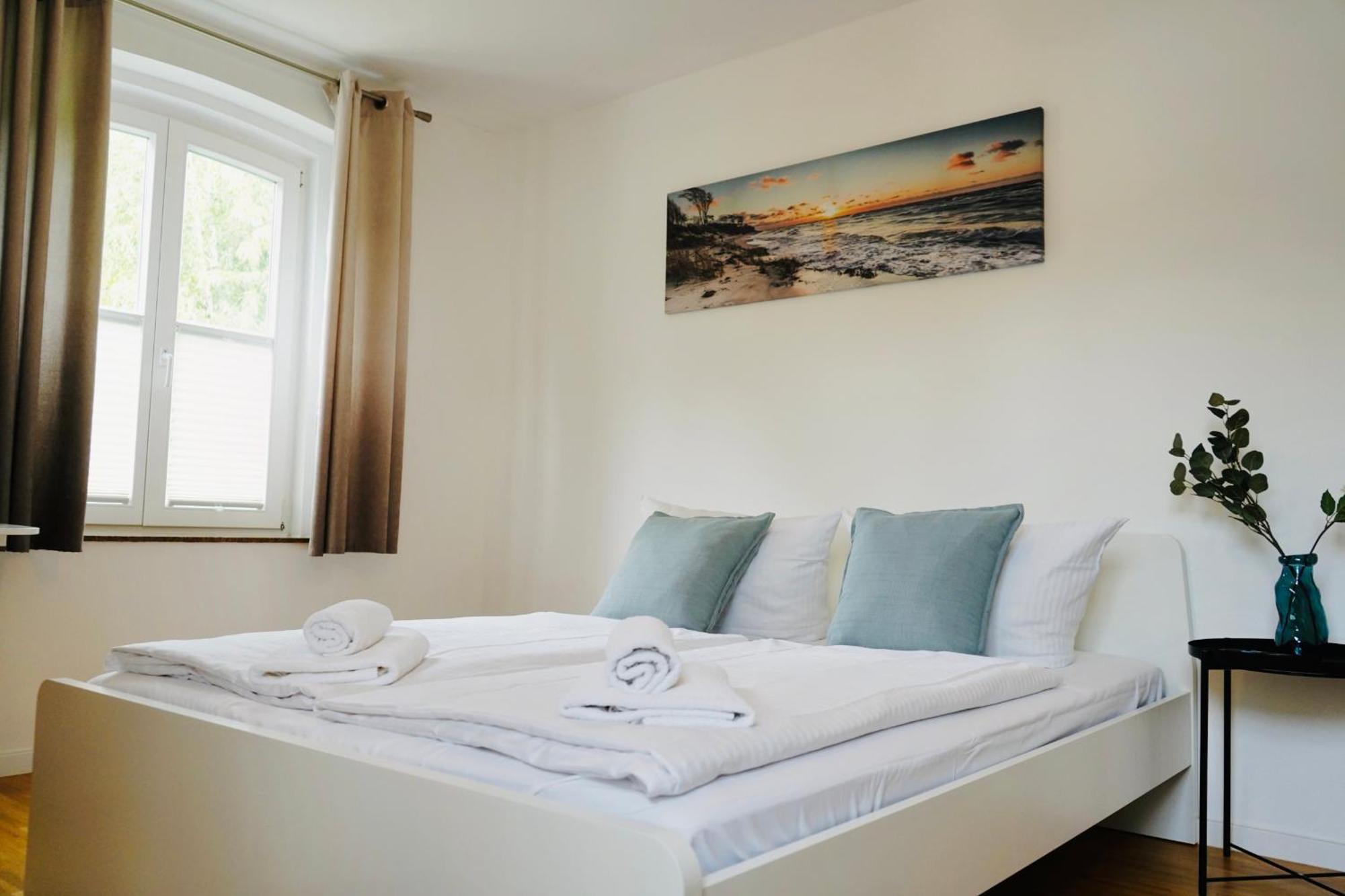Stilvolles In Stadtnaehe-parkplatz- 4 Personen- Balkon Apartment